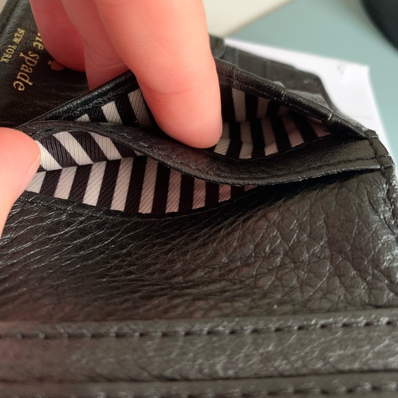 Leather Kate Spade ♠️ Wallet - Picture 10 of 10